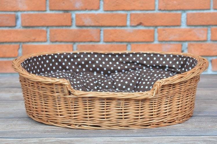 Eco Friendly Handwoven Wicker Dog Bed with Cushion