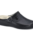 Loosu Closed Toe Leather Sandals - Black