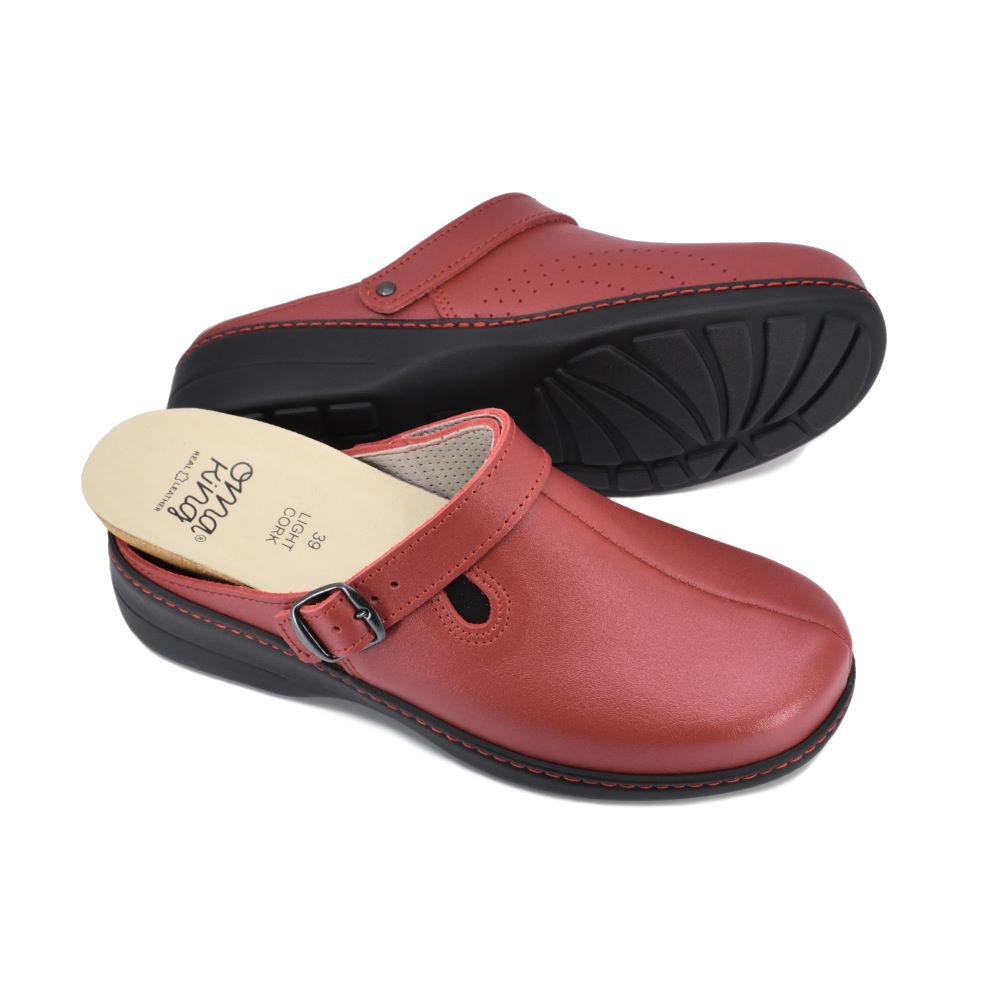 Loosu Closed Toe Leather Sandals - Red