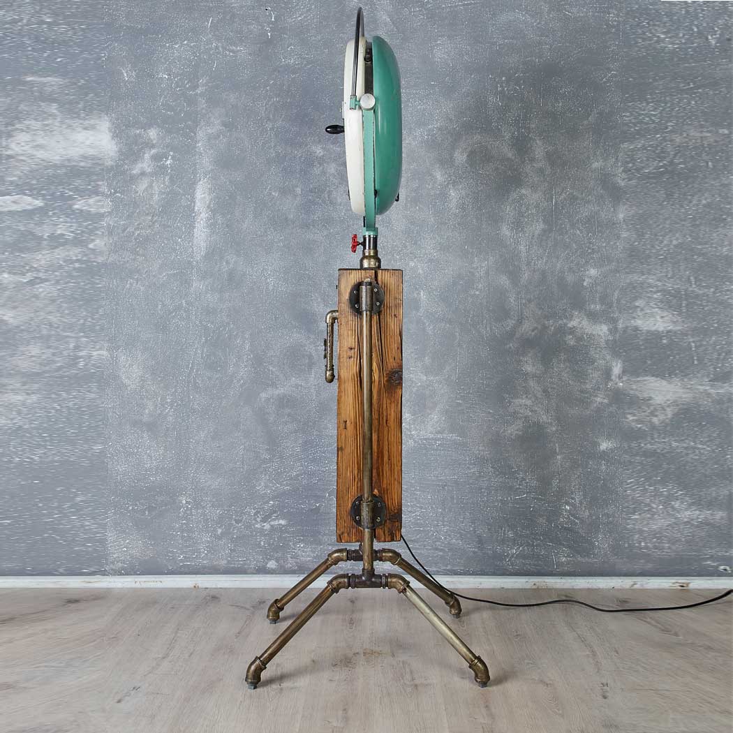 Old Operating Lamp-2