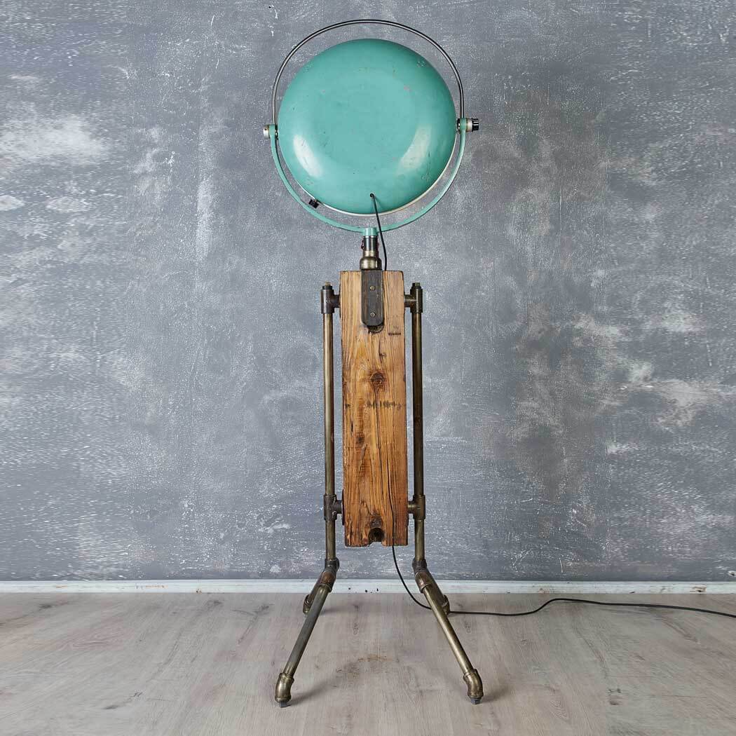 Old Operating Lamp-4