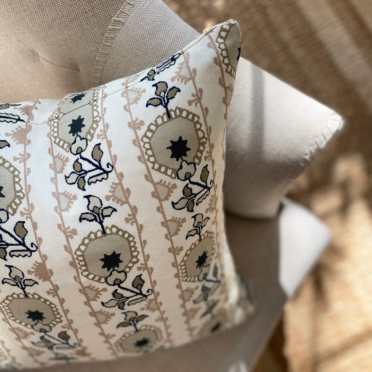 Oren Square Cushion - Pink