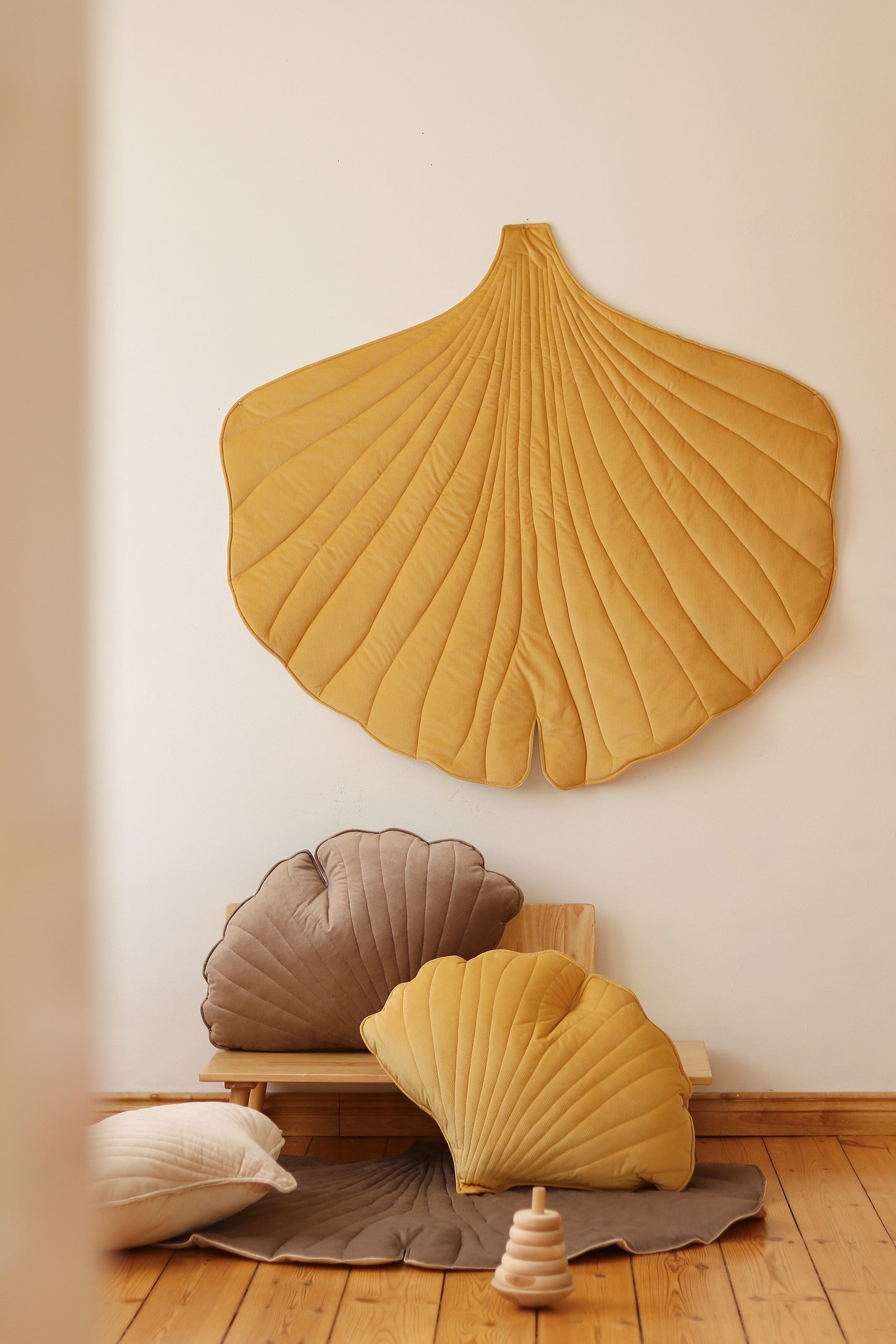 Organic Cotton Velvet Ginkgo Leaf Playmat Yellow
