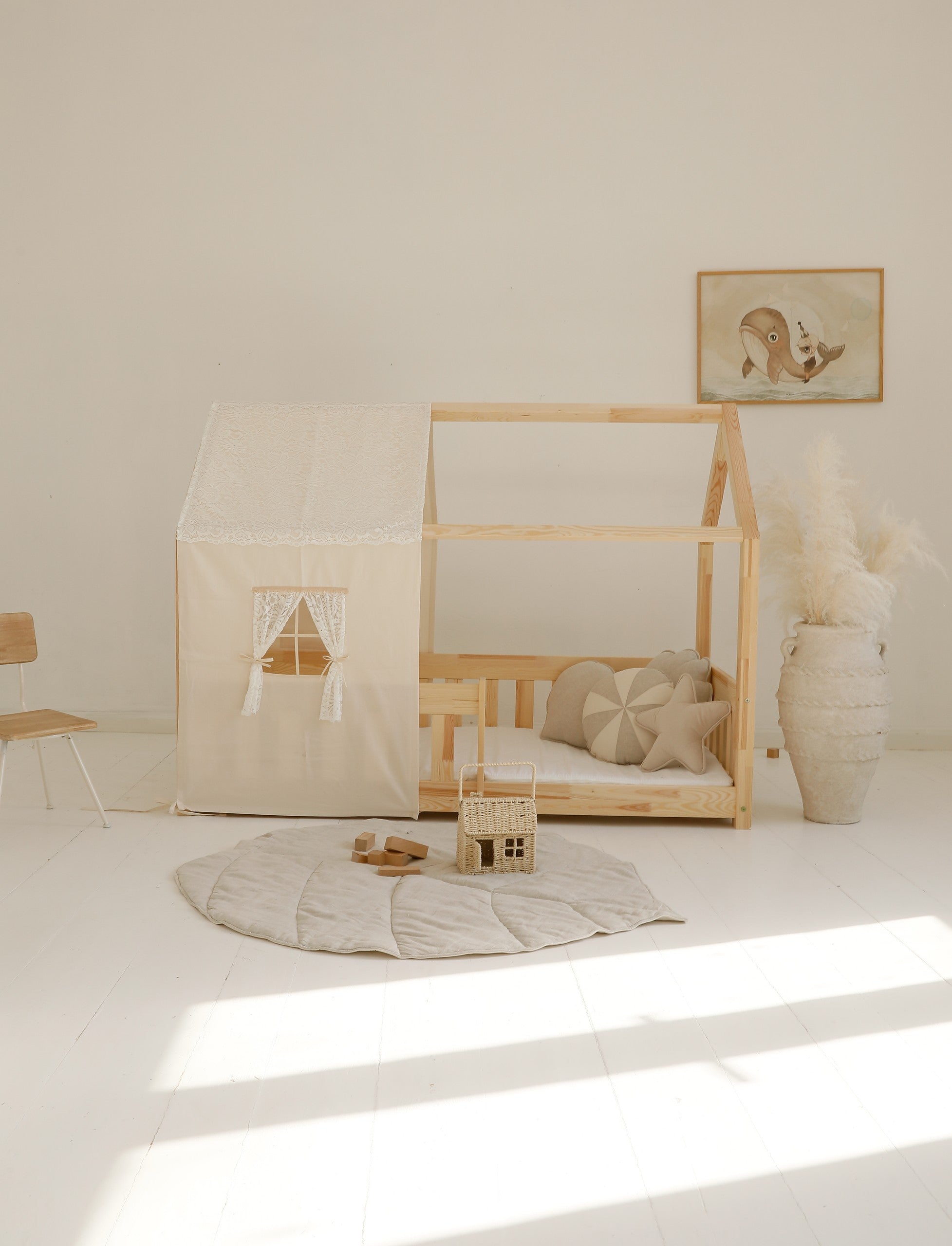 Organic Cotton and Linen Ginkgo Leaf Playmat in Sand