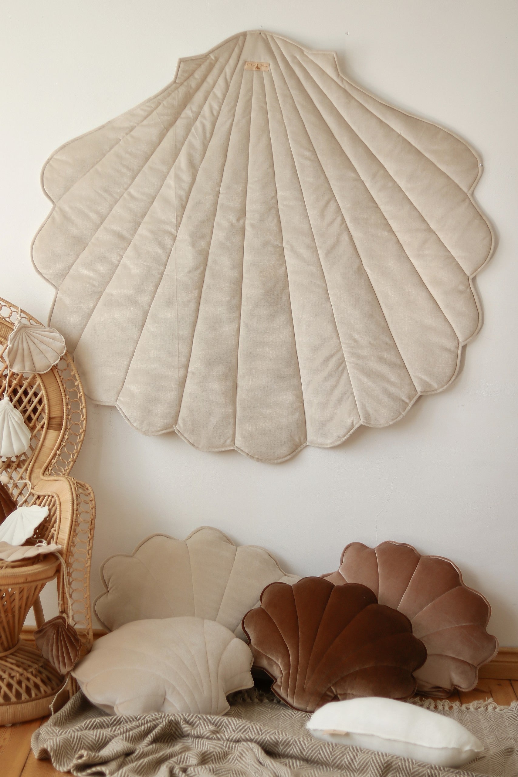 Organic Cotton Velvet Ginkgo Leaf Playmat Beige