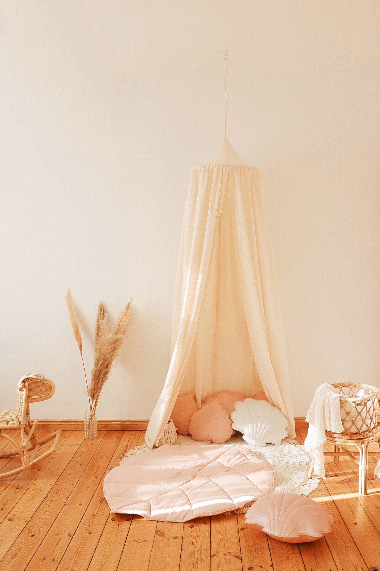 Organic Cotton Canopy Hideaway Retreat