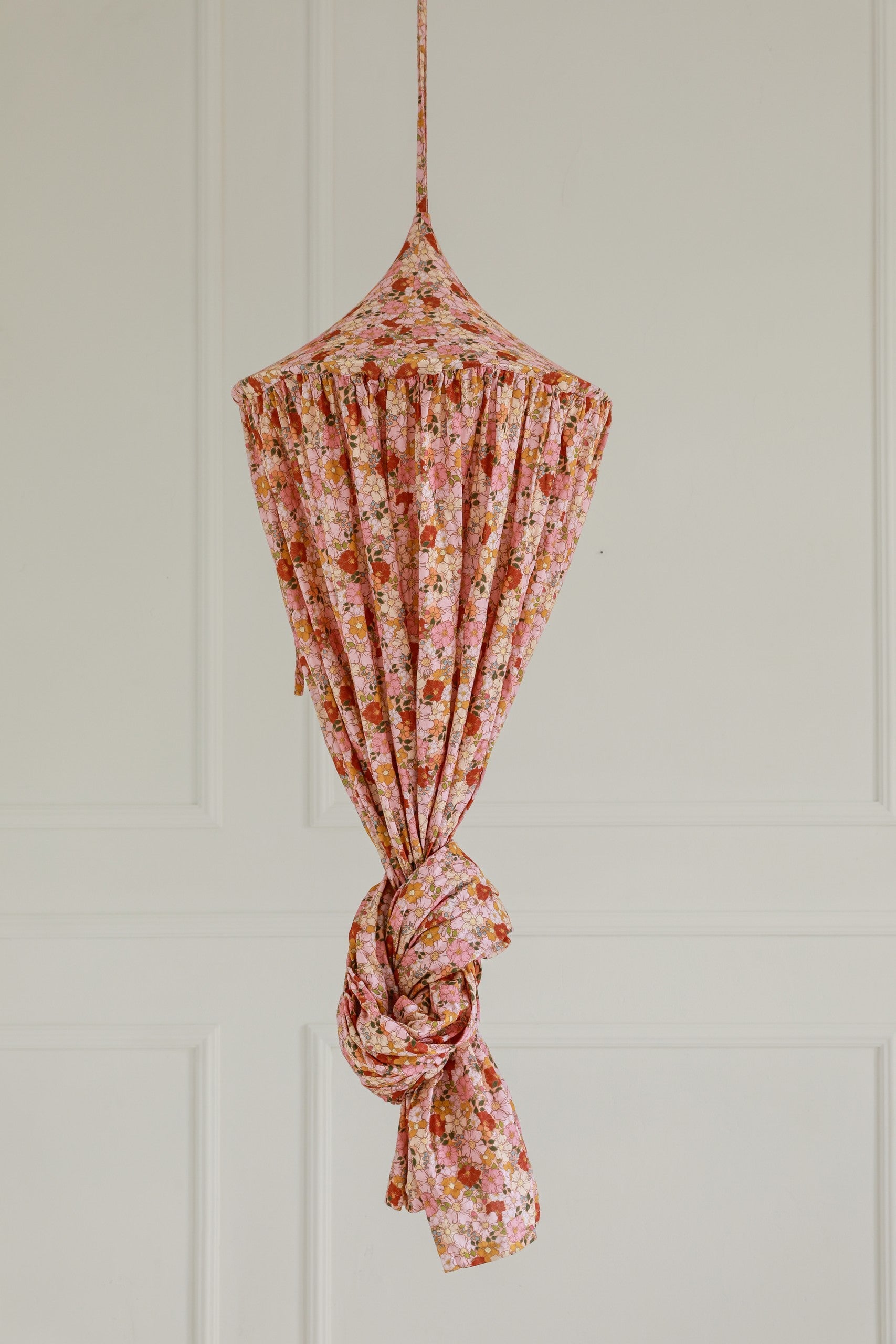 Organic Cotton Canopy Spring Garden Retreat