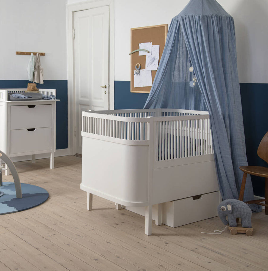 Luxury Sebra white baby and junior cot bed, premium beech wood, adjustable height, non-toxic paint, best-selling by Ella James at brixbailey.com