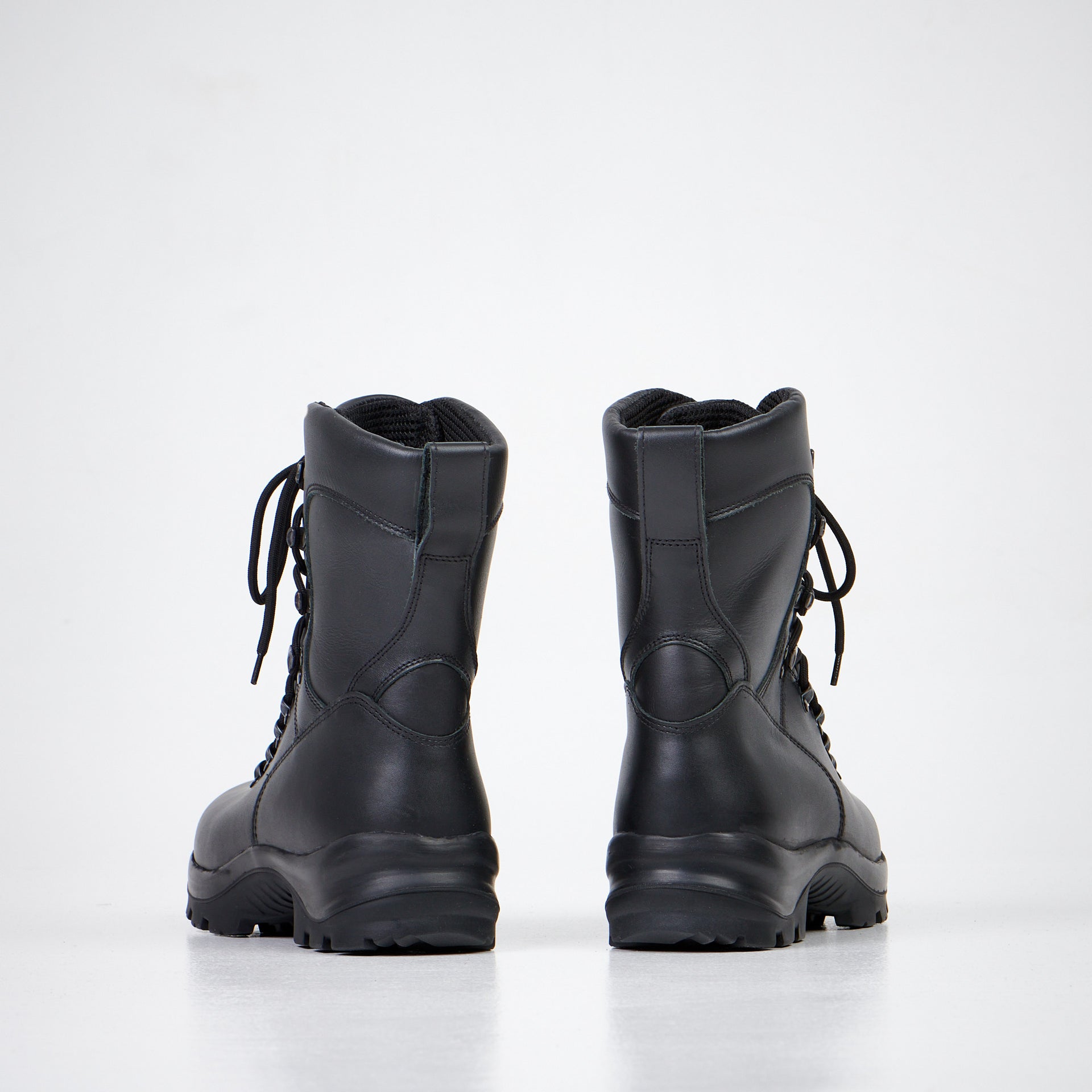 Waterproof Leather Military Boots 736 - Durable for All Weather Conditions by Samelin at www.brixbailey.com