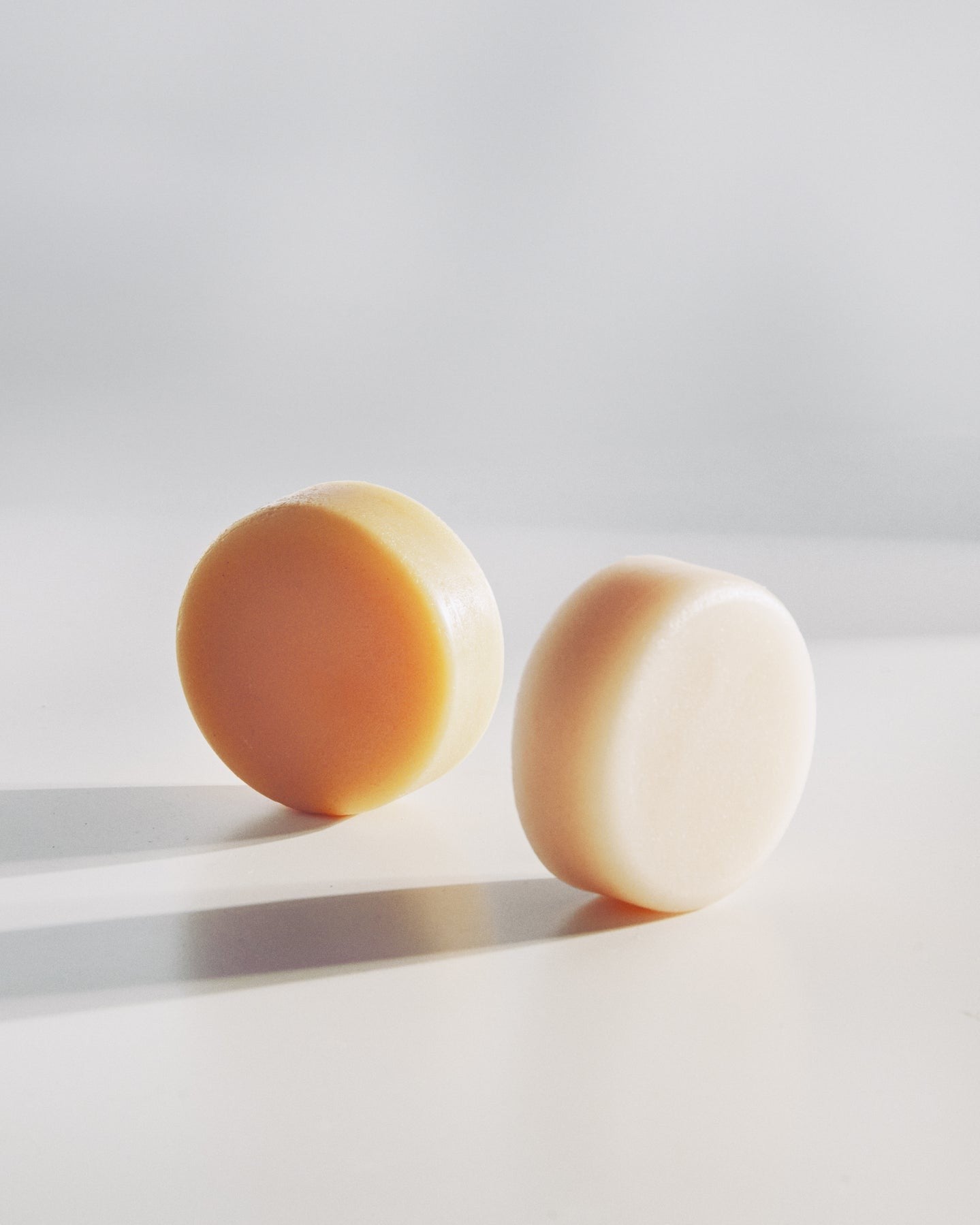 Solid Conditioner with Mango Butter