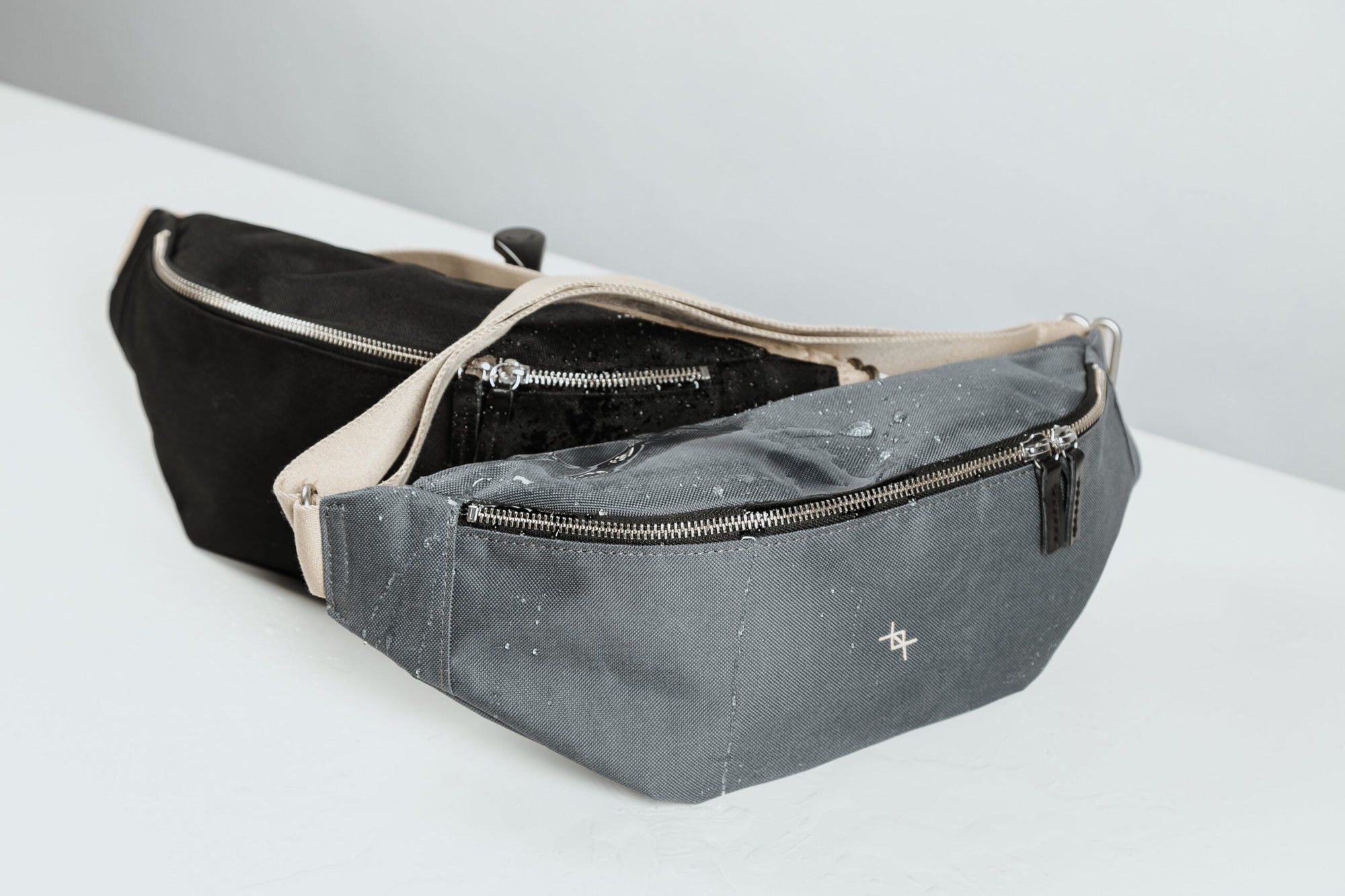 Water Resistant Waist Bag in Slate