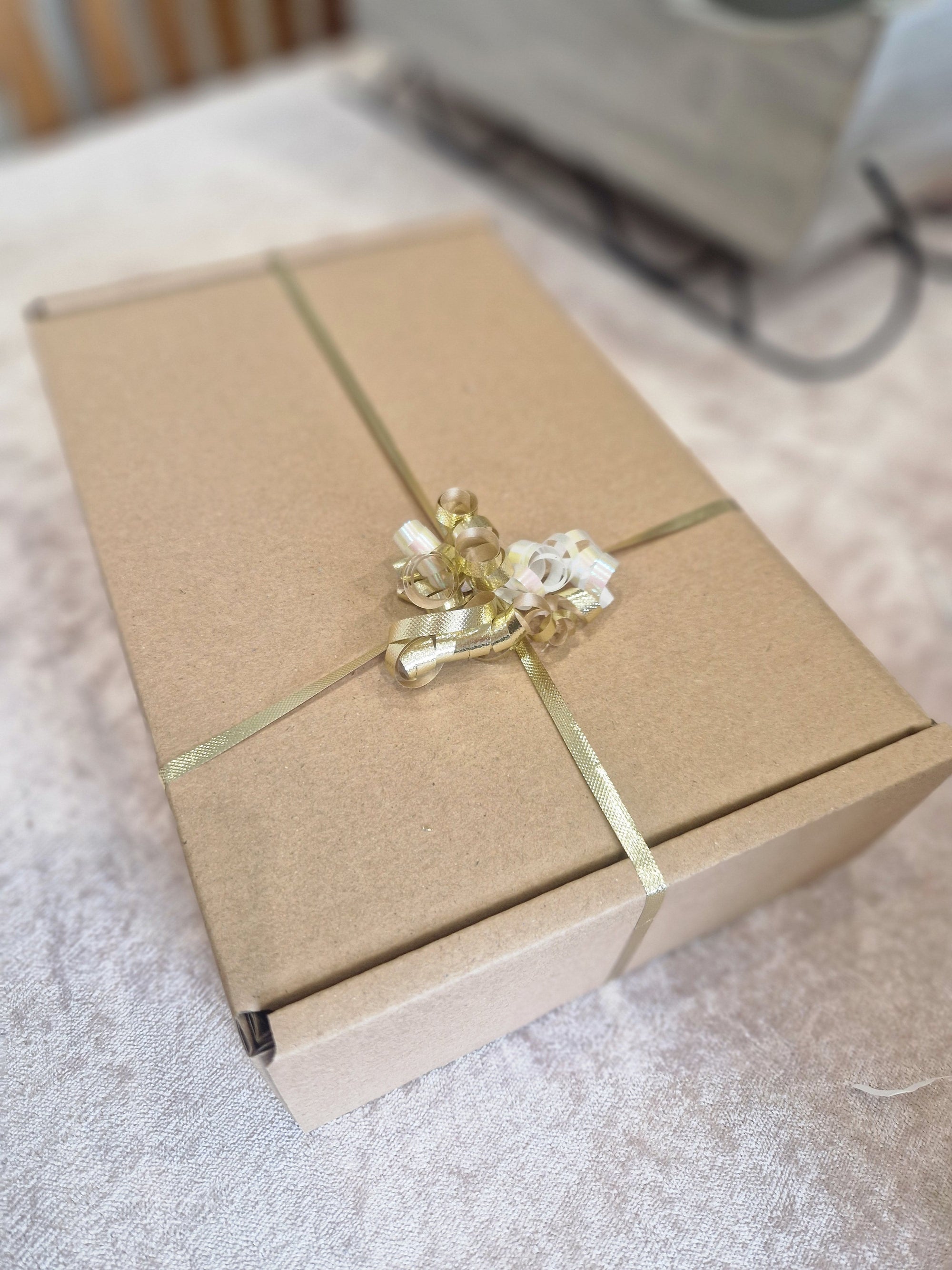 Cosy Cream Decor Gift Box