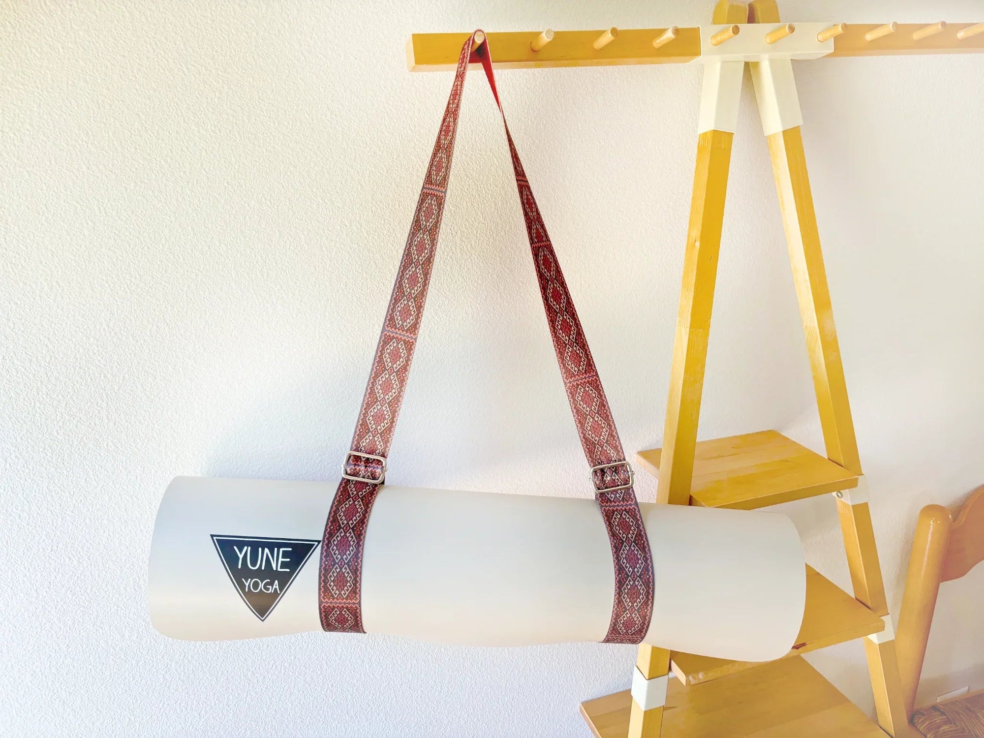 Moab Sunset Yoga Strap – Red Stretching Strap w/ Metal Buckles | Yune Yoga-4