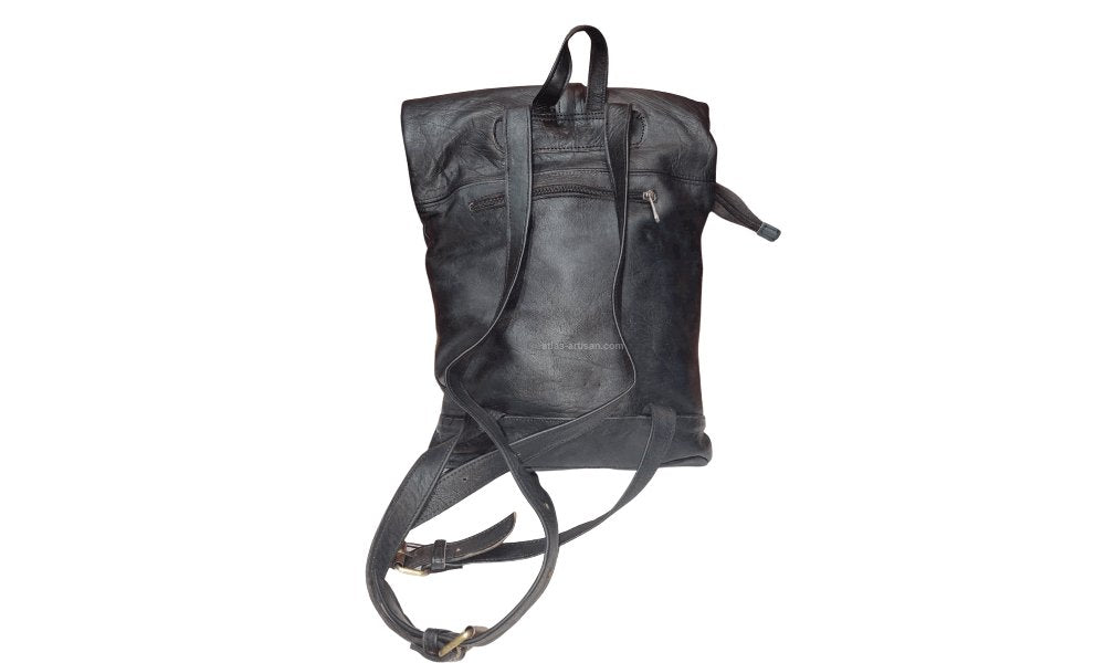 Leather Backpack Colar