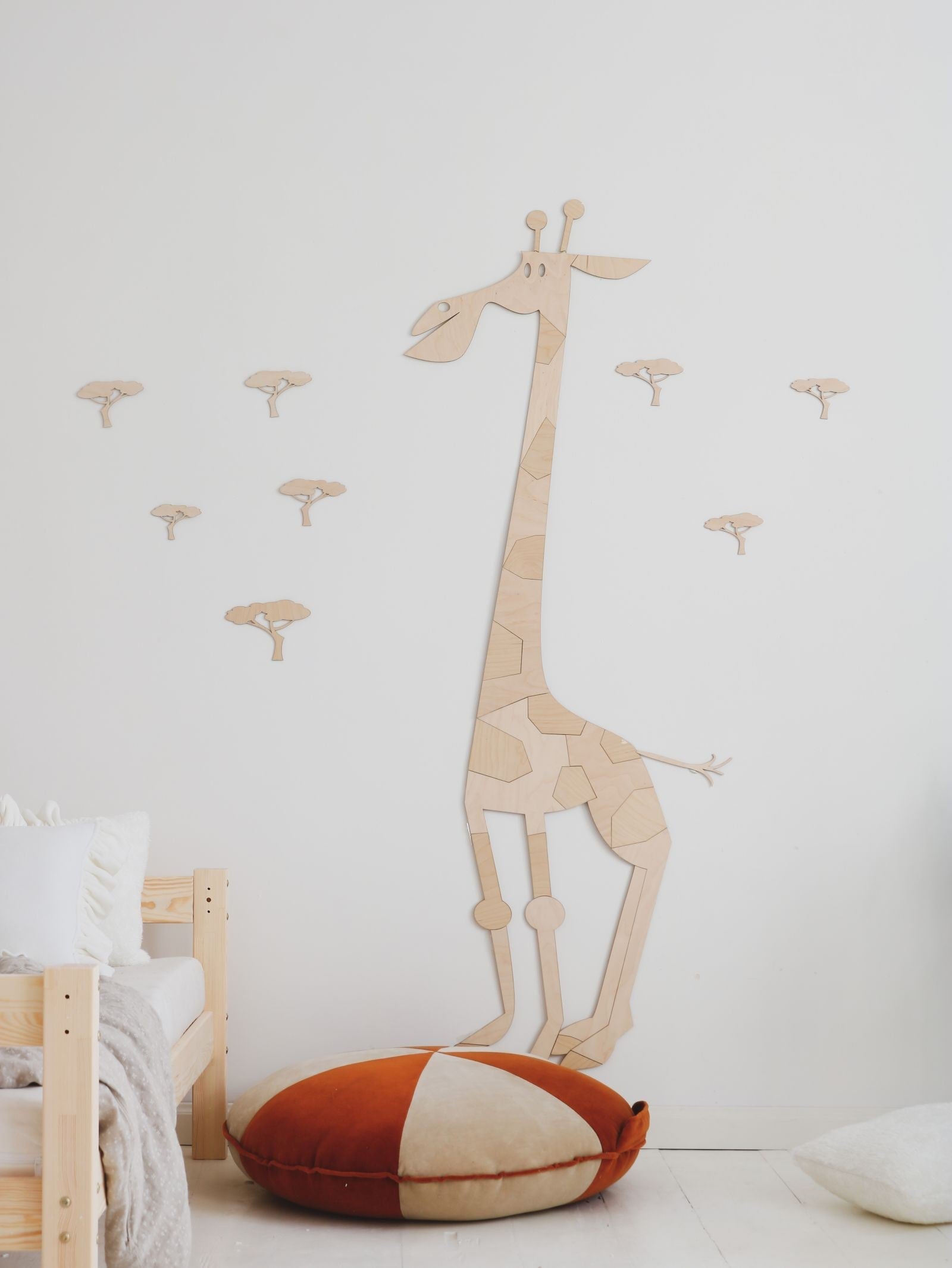 Safari Giraffe Wooden Wall Decoration