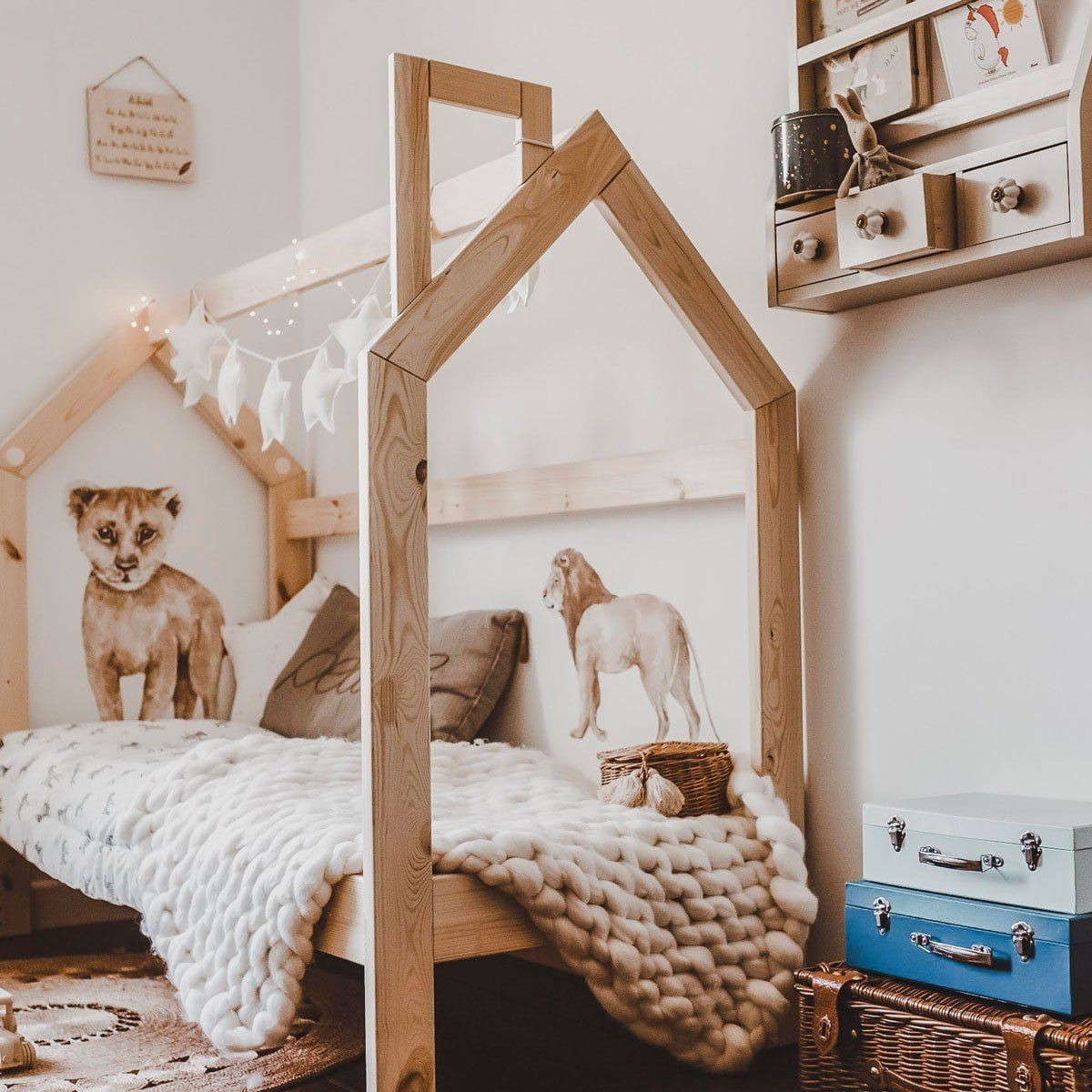 Savanna Wonderland Animal Wall Stickers Set