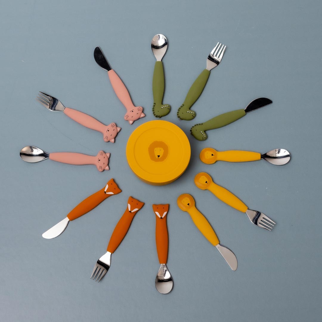 Silicone Snack Container with Lid Lion Design