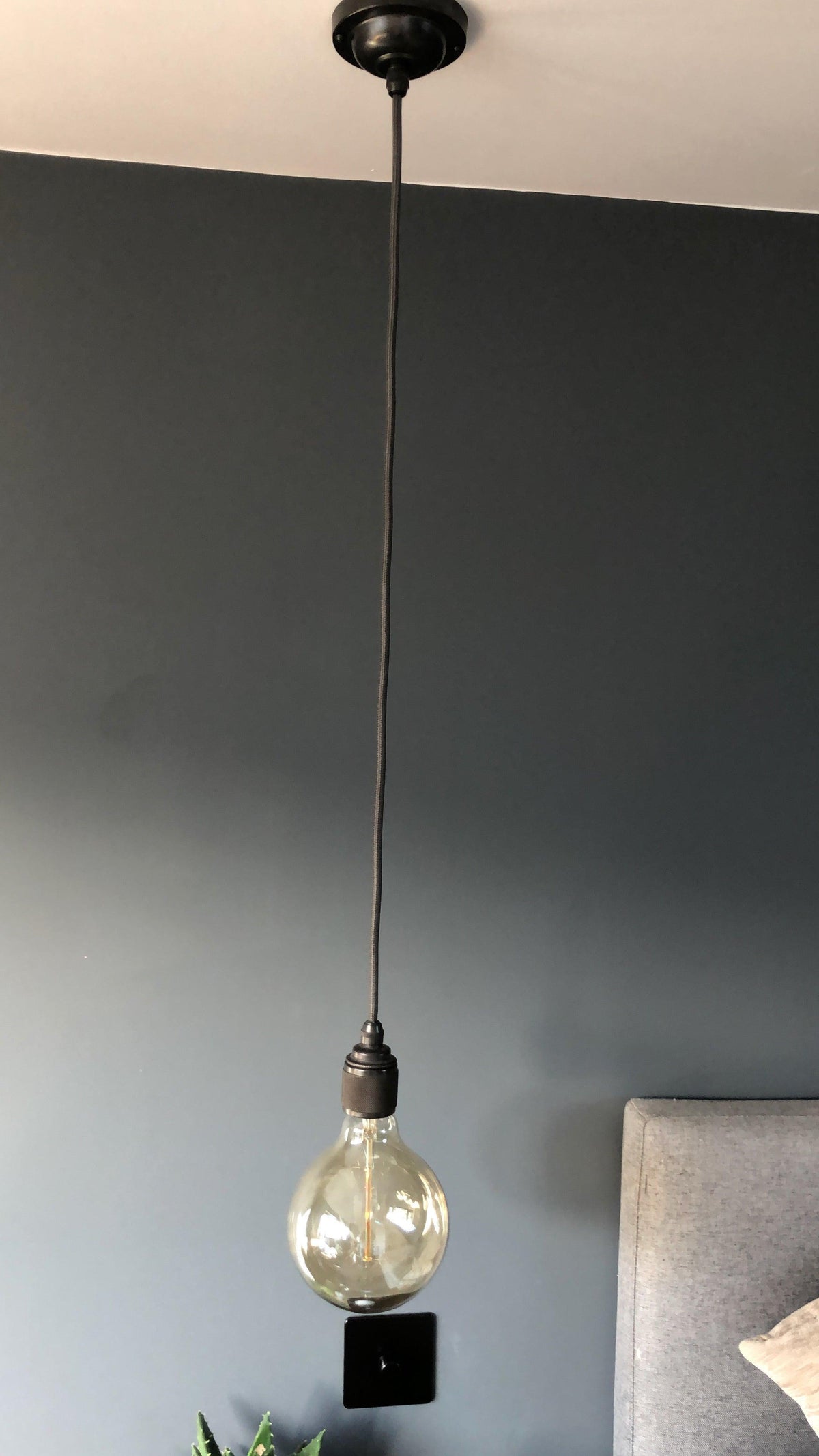 Single Hanging Pendant Light | Bedside, Kitchen & Flexible Ceiling Lighting UK