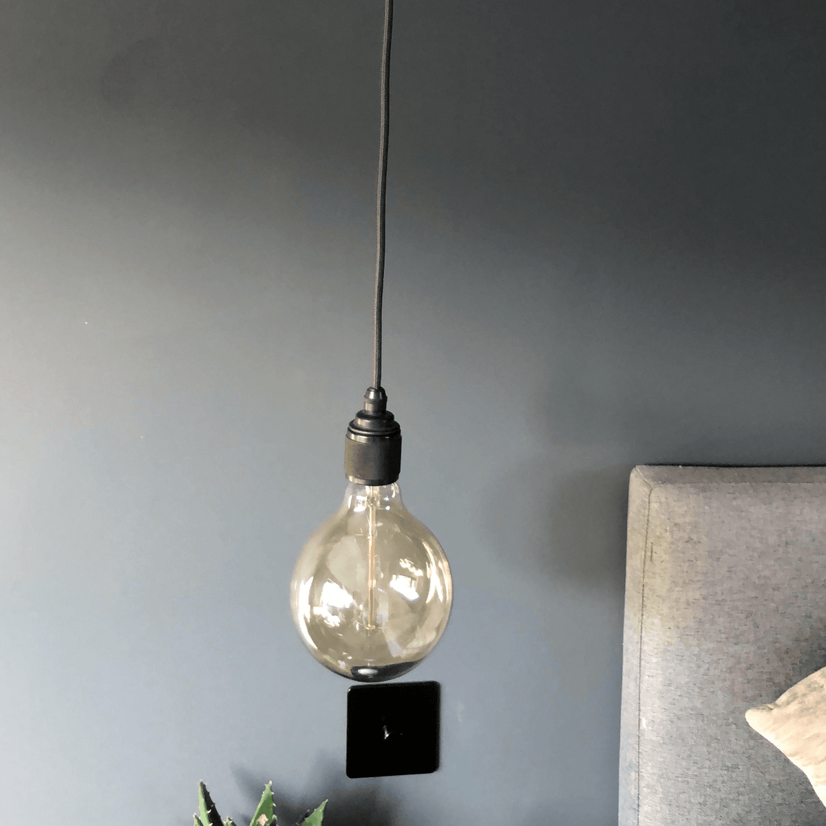 Single Hanging Pendant Light | Bedside, Kitchen & Flexible Ceiling Lighting UK