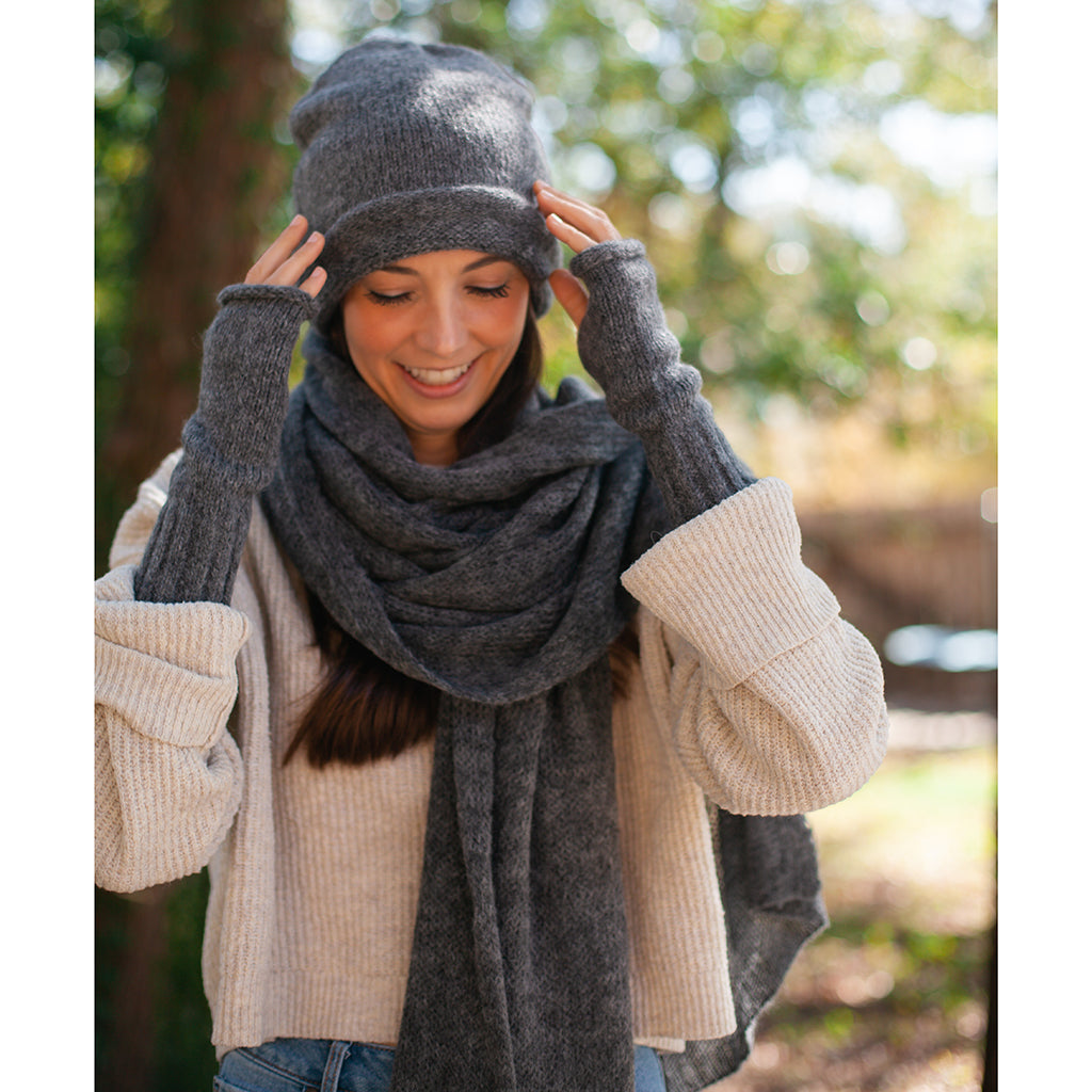 Charcoal Essential Knit Alpaca Gloves