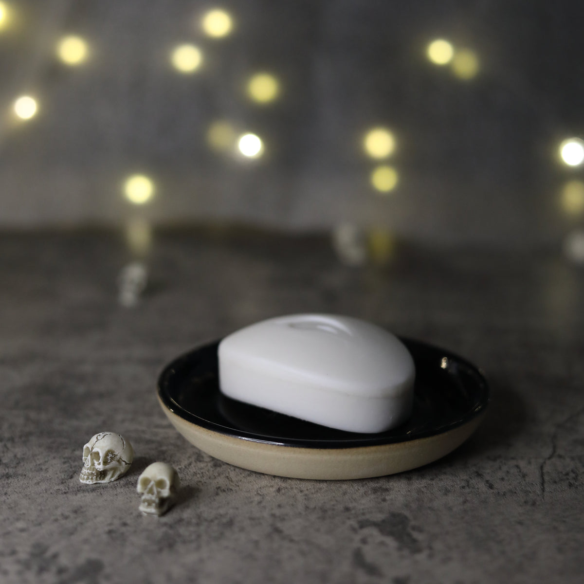 Jet Black Classic Soap Dish