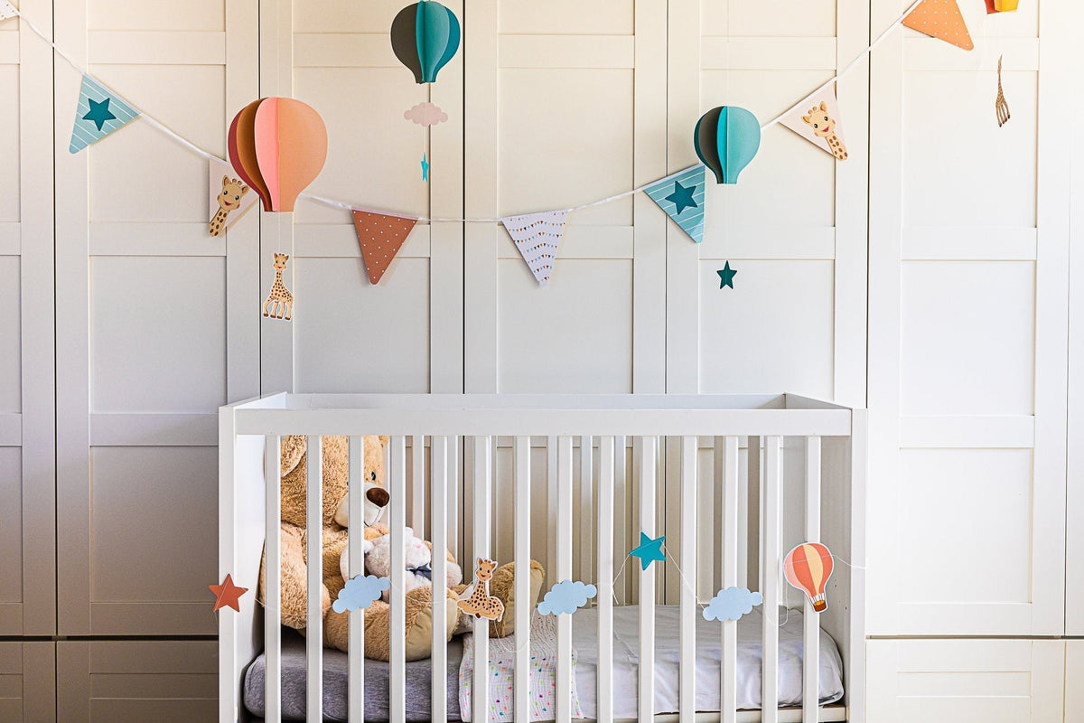 Sophie la girafe® - Nursery / Party Decoration Kit