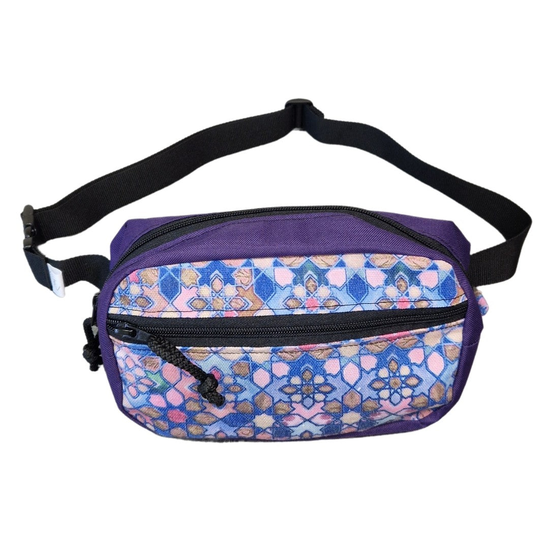 Water Resistant Waist Bag for Everyday Outings
