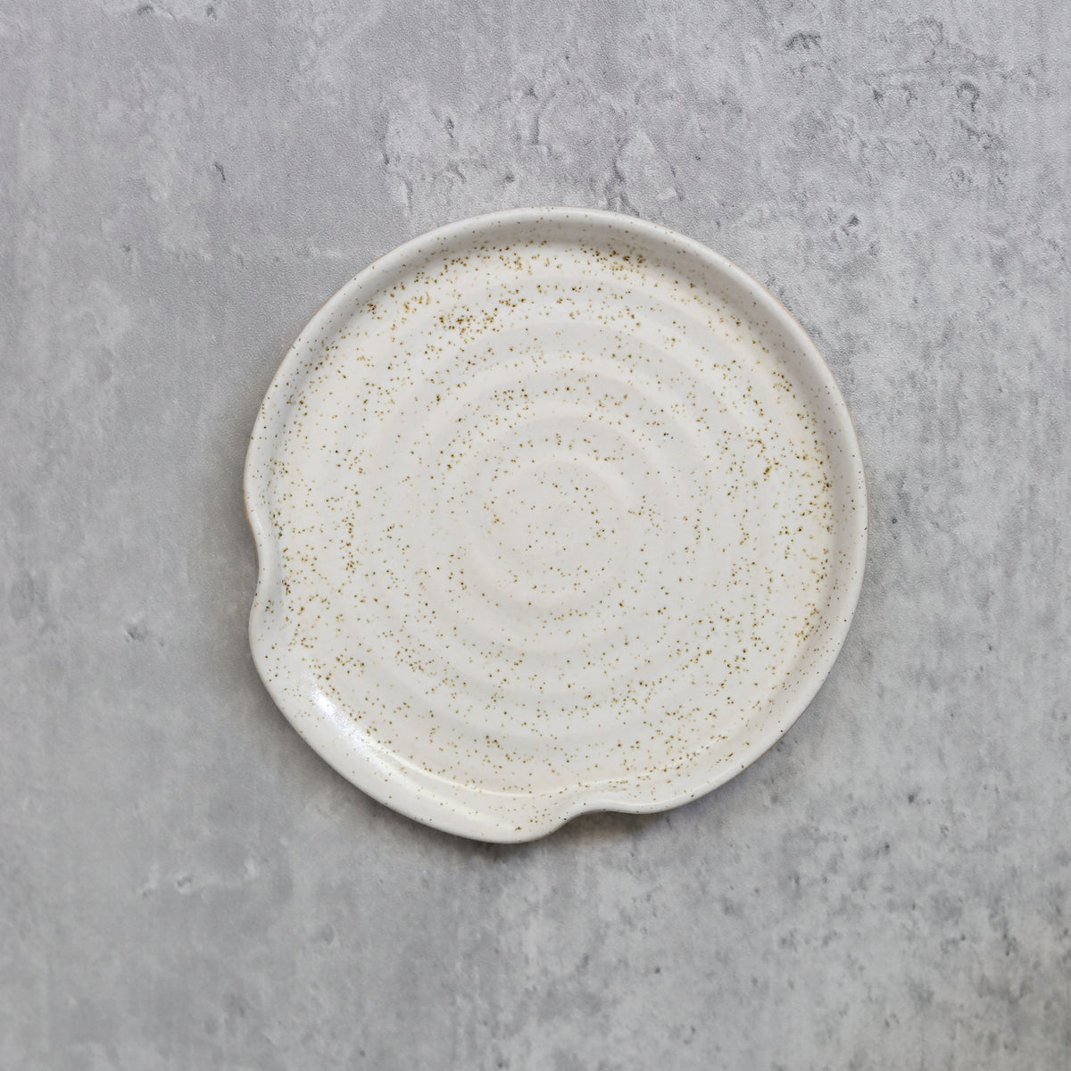 Pepper White Classic Spoon Rest