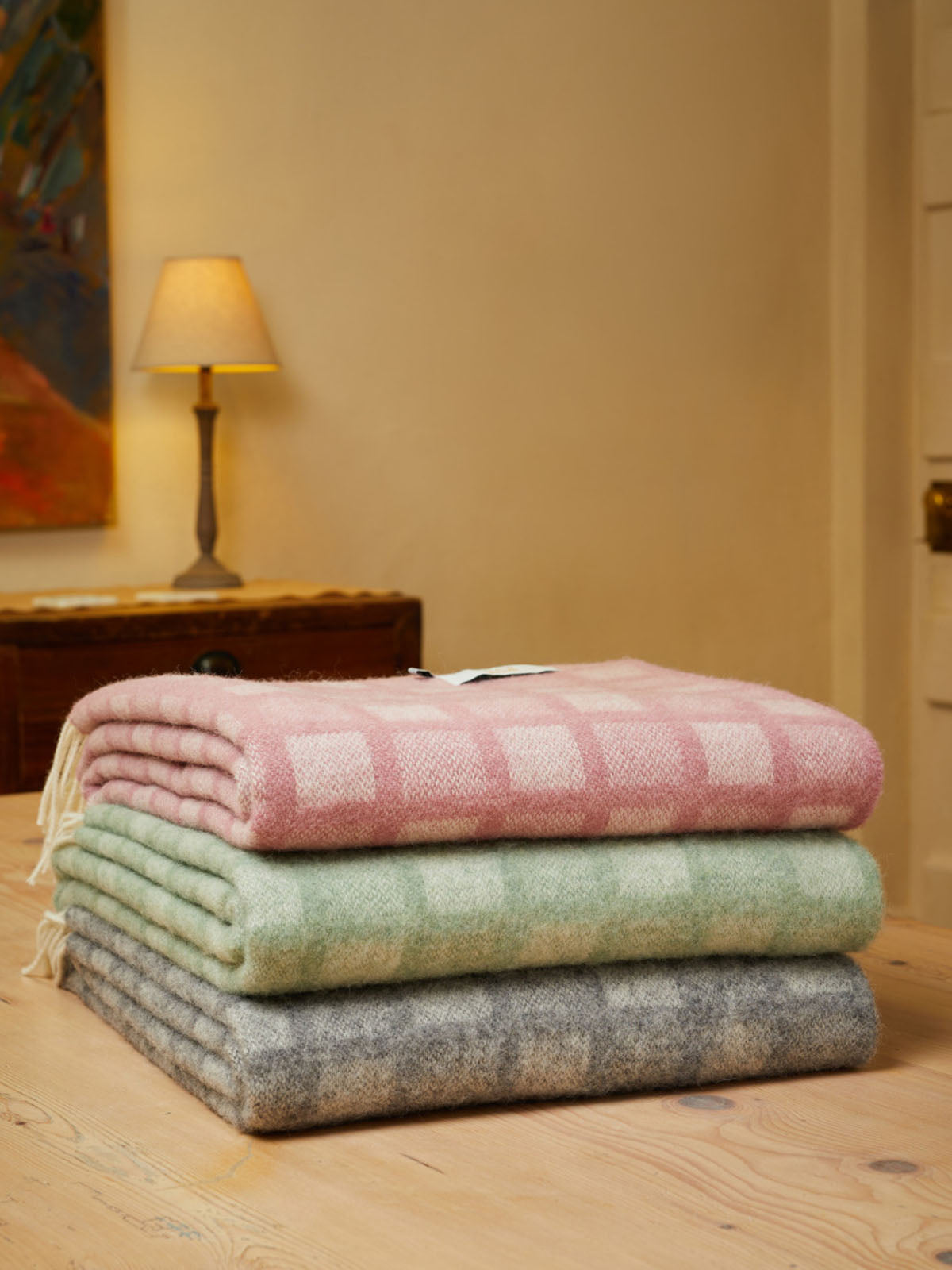 Manhattan Pure New Wool Throws