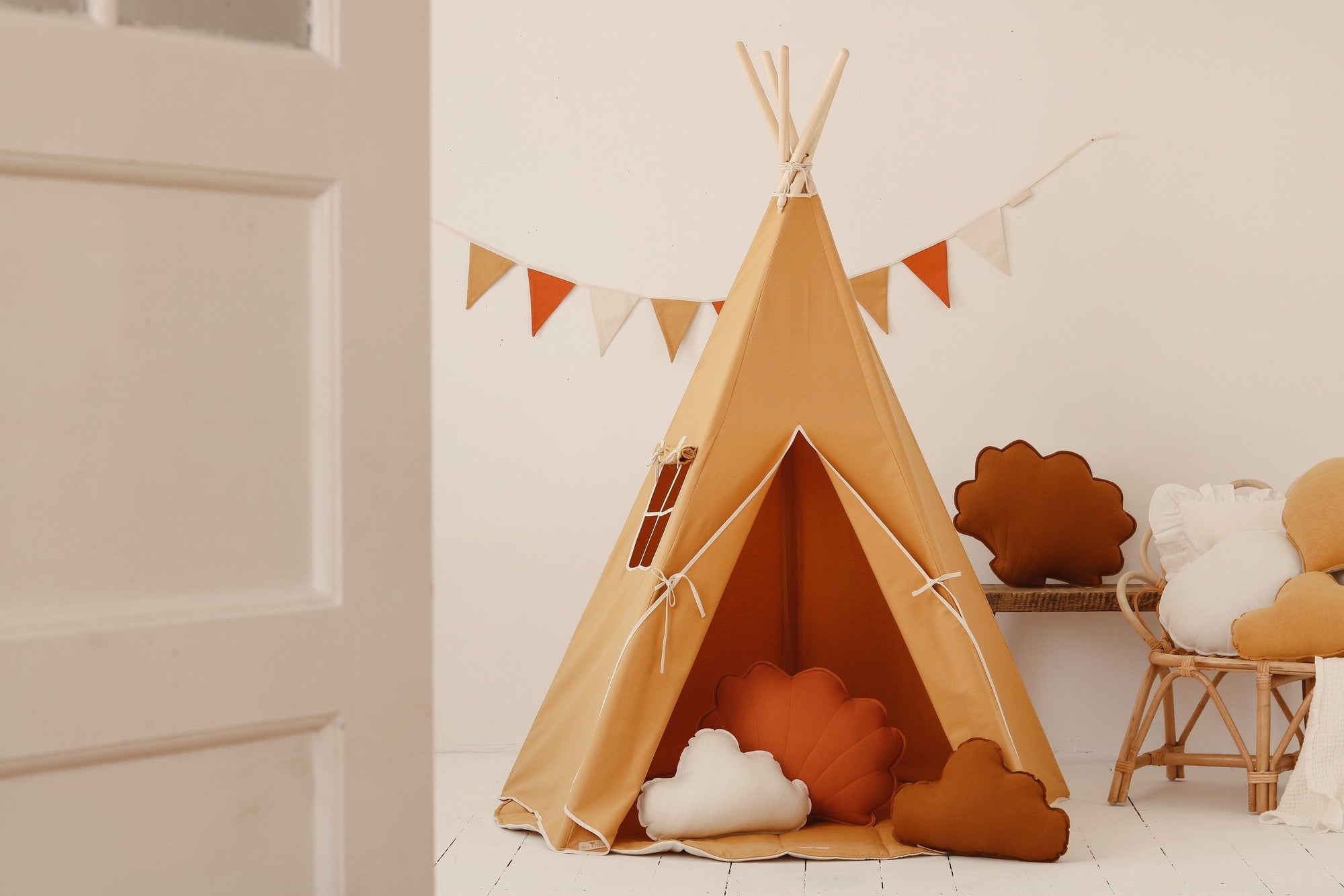 Orche Teepee Tent for Imaginative Play
