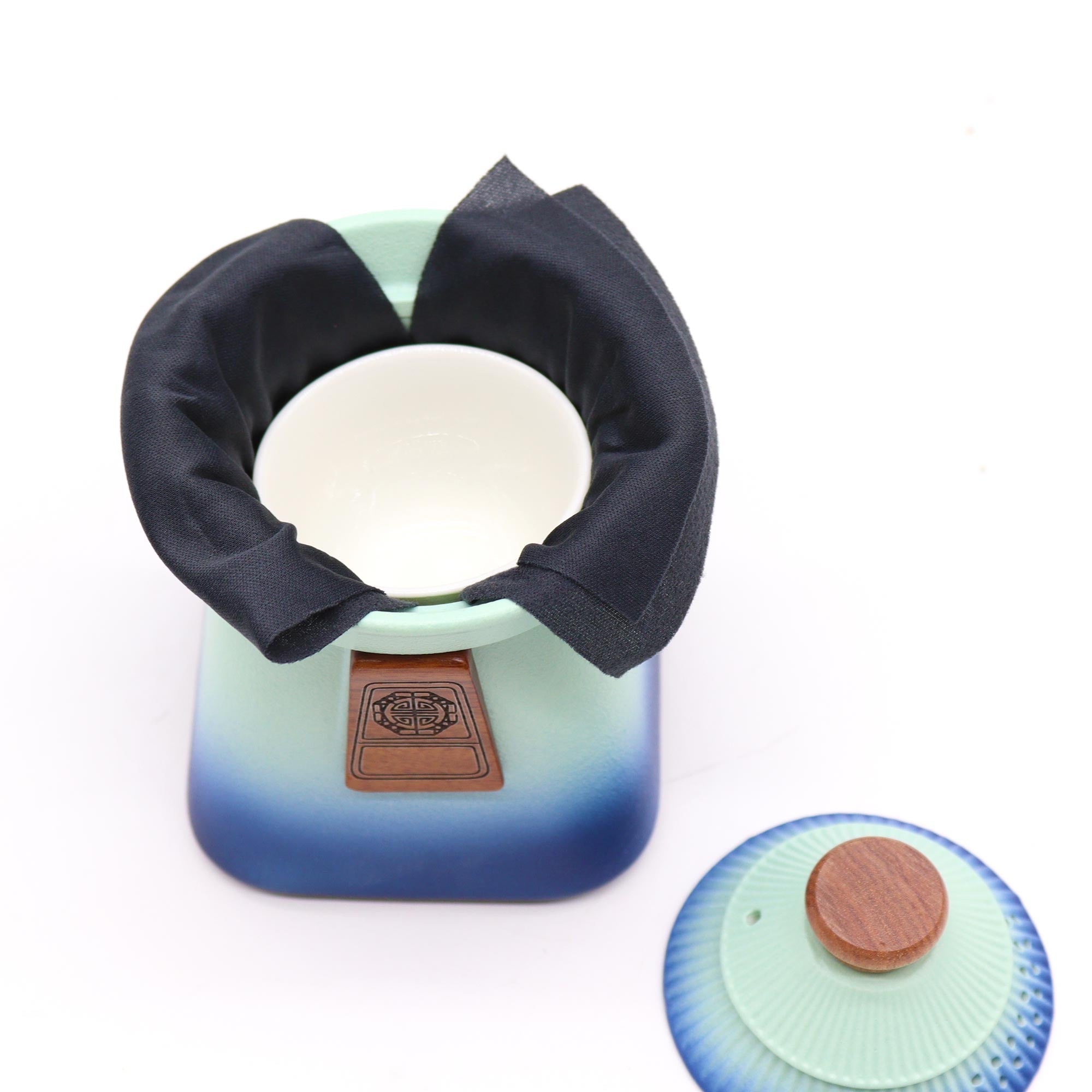 Temple Teapot Set &amp; Three Cups - Blue Heaven