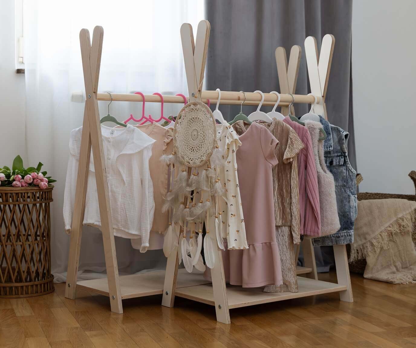 Large Natural Wood Tipi Rack for Kids Clothing