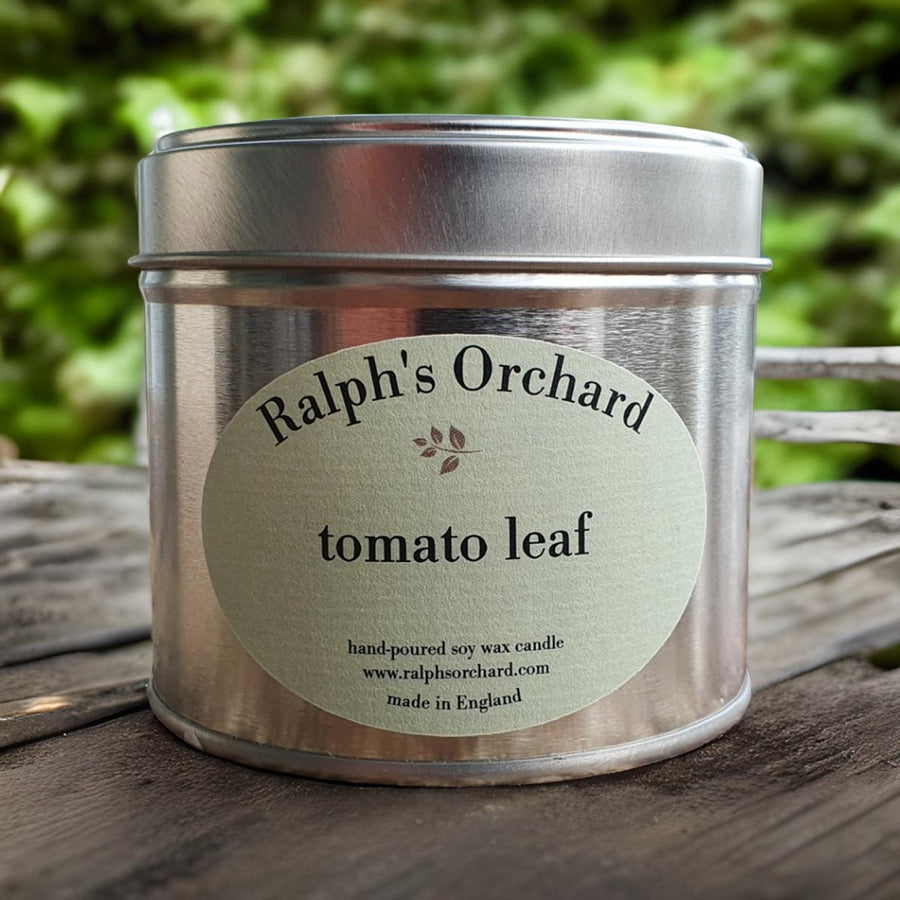 Premium wooden flower press and scented candle gift set for gardeners, luxury lavender or tomato vine fragrance, handcrafted botanical preservation kit by Ralph's Orchard at brixbailey.com