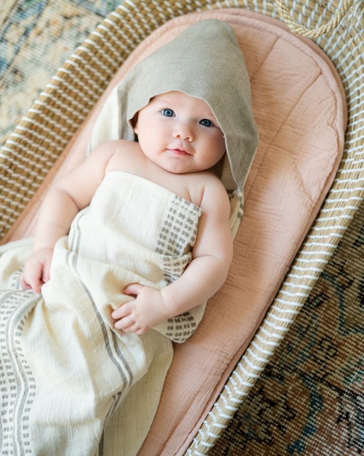 Aden Hooded Baby Towel-3