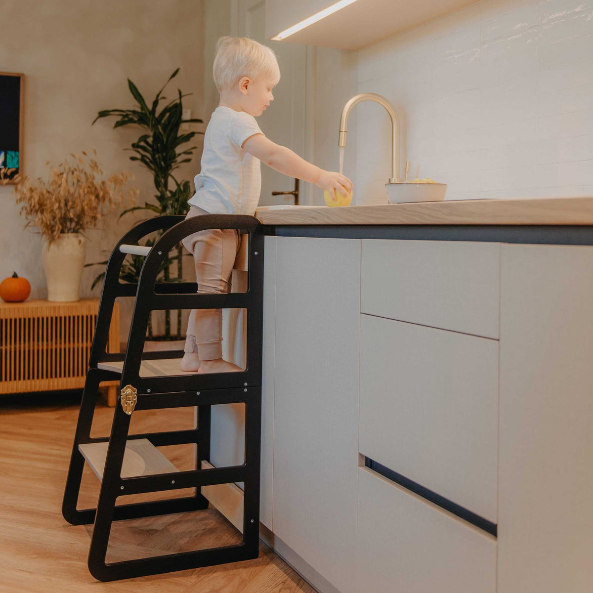 Transformable Kitchen Tower - Sleekstep and High Chair Combo