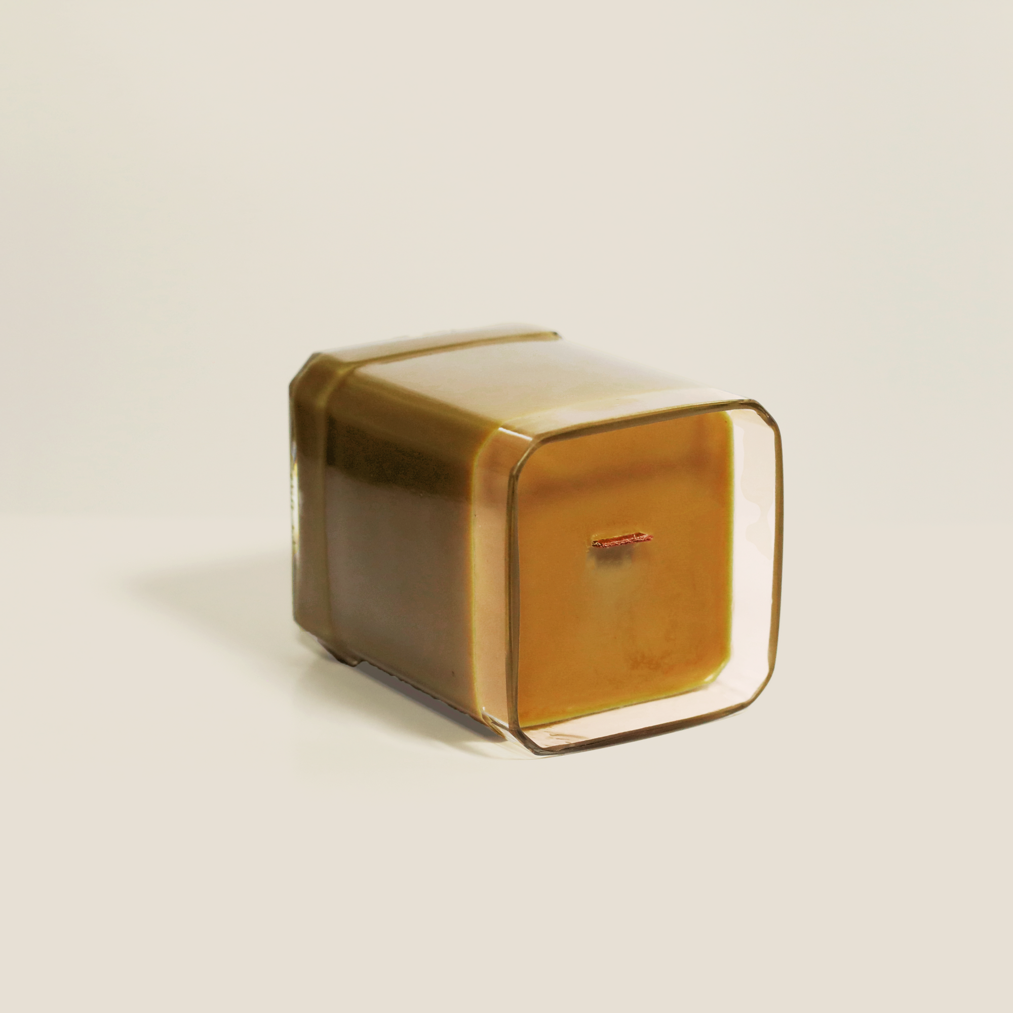 Vanilla &amp; Tobacco Scented Soy Candle-2