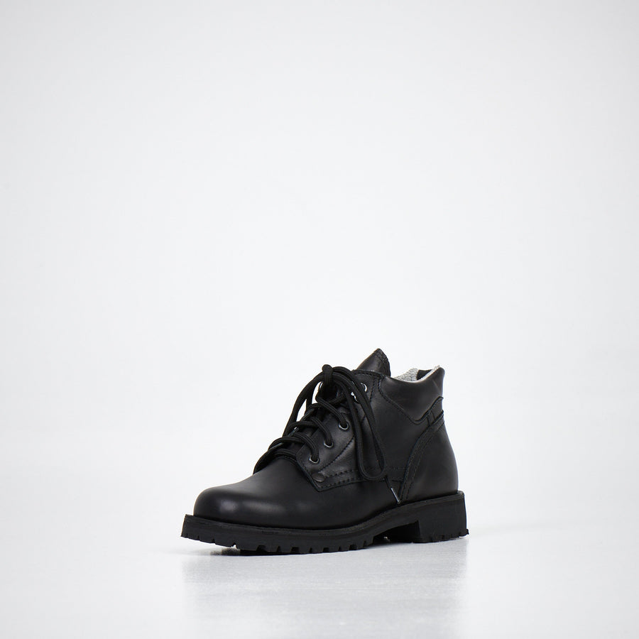 AIPI  Handcrafted Unisex Ankle Boots