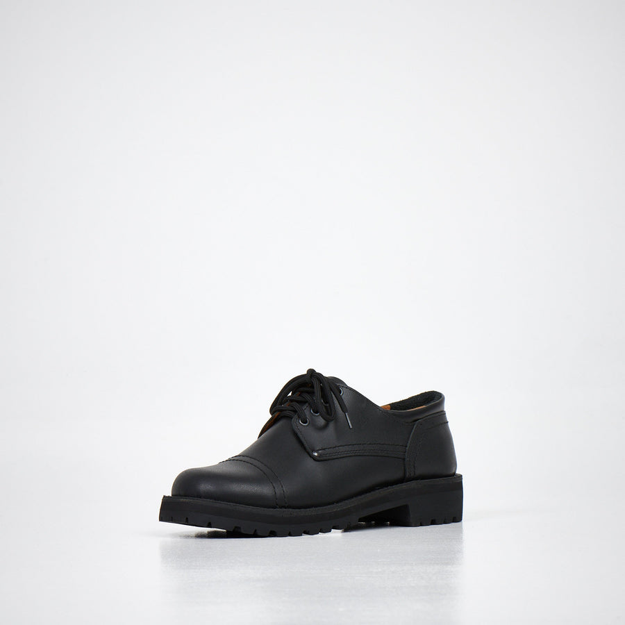 AIPI  Handcrafted Unisex Leather Shoes