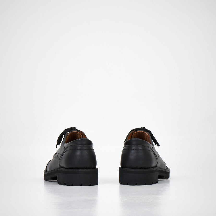 AIPI  Handcrafted Unisex Leather Shoes