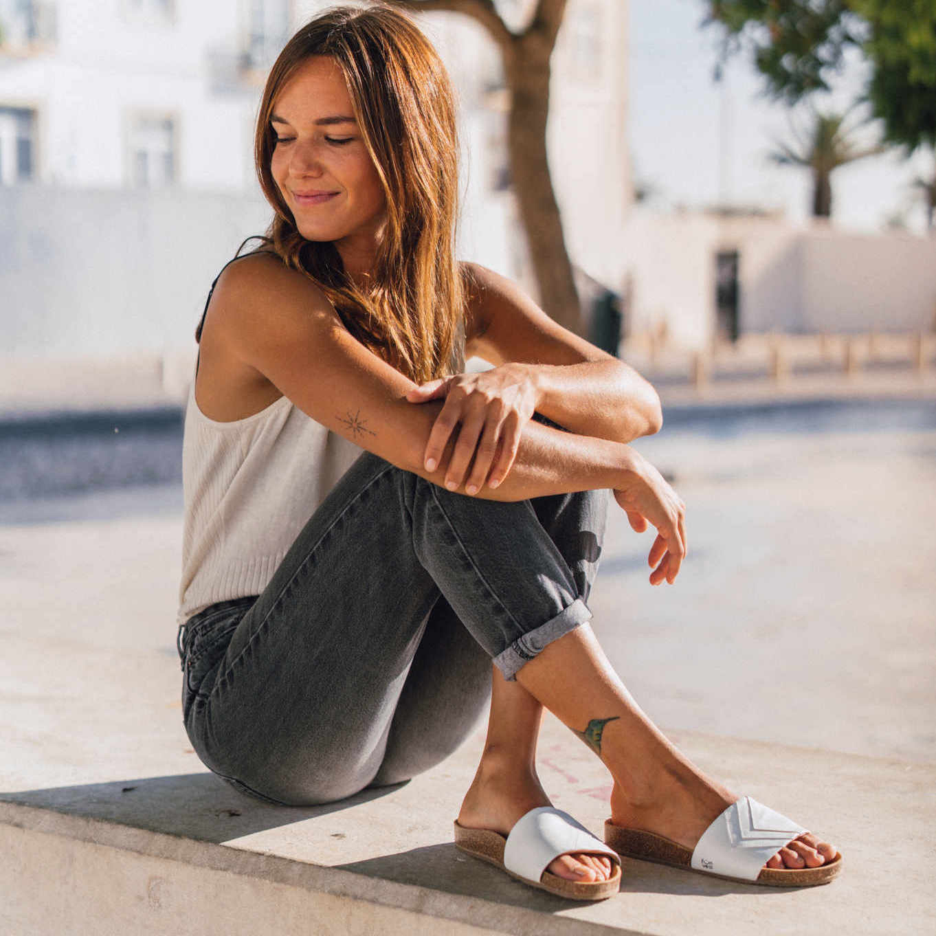 Premium white vegan sandals YANG, monochrome, comfortable straps, soft footbed, slip-resistant sole, durable, fair European fashion by Fünve at brixbailey.com