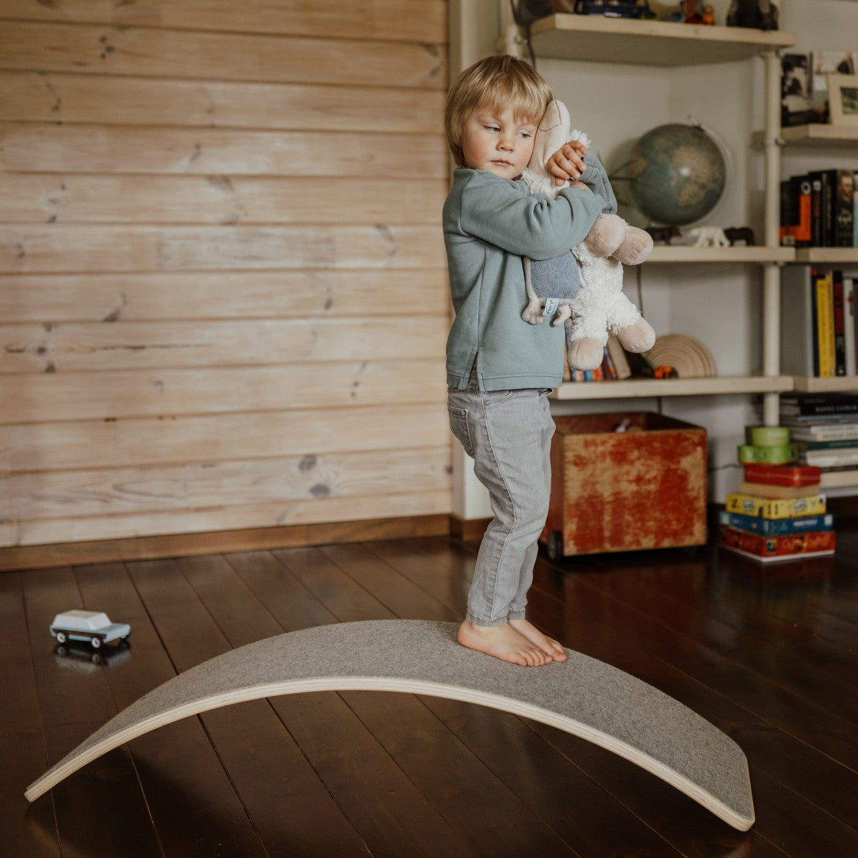 Wooden Balance Board with Grey Felt Lining