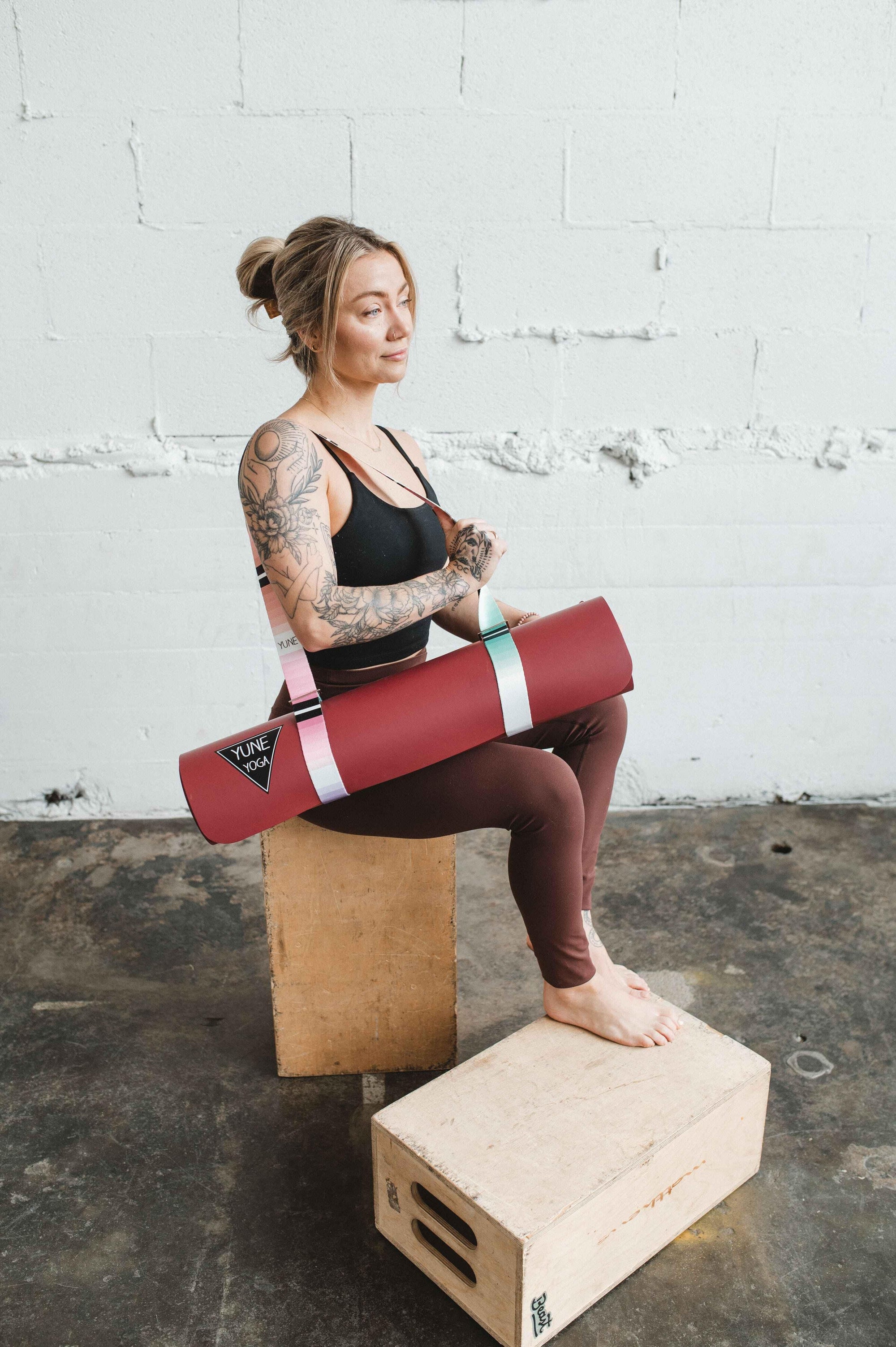 Helena Yoga Strap – Rainbow Stretching Strap w/ Metal Buckles | Yune Yoga-3