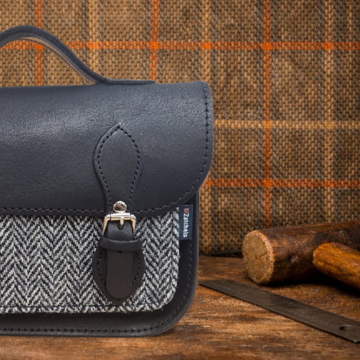 Midi Tannery &amp; Tweed Satchel - Black